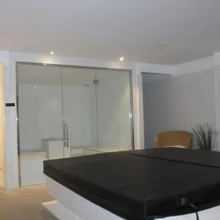 Di Aurelia 19 Personnes Piscine Jacuzzi Hammam וילה פורטו-וישיו