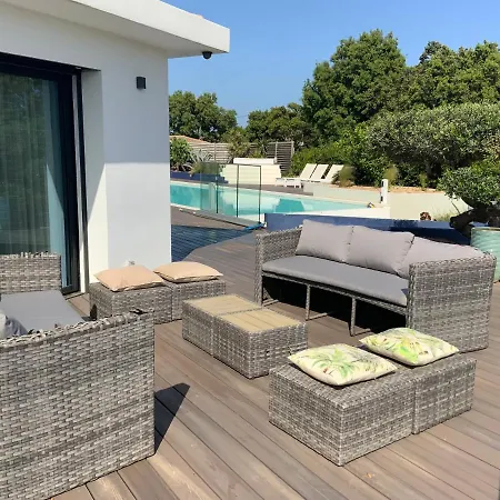 Di Aurelia 19 Personnes Piscine Jacuzzi Hammam بورتو فيكشْيو